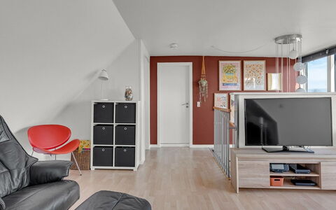 Angret - 380M from the Sea: Meubles, Design Intérieur, Sol, Sol, Bois, Plafond, Pièce, Télévision, Salon, Appartement