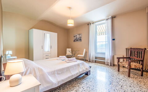 Nonna Maria del Pio: Design Intérieur, Mur, Sol, Sol, Meubles, Bois, Plafond, Pièce, Chambre, Lit
