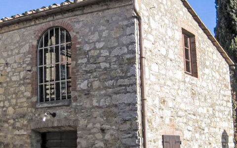 Fiore di Mandorlo: Zone Résidentielle, Domicile, Maison, Porte, Appartement, Banlieue, Balcon, Cour, Cour, Allée