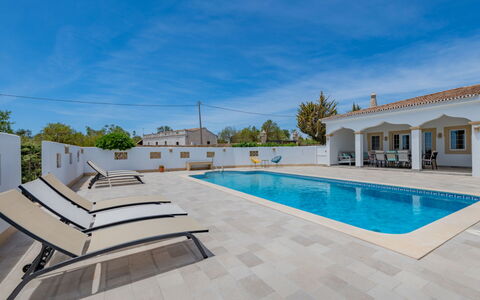 V4 Águia Vermelha: Bleu, Piscine, Biens, Ombre, Conception, Villa, Hôtel, Tuile