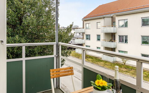 Alegränd: Zone Résidentielle, Domicile, Maison, Porte, Appartement, Banlieue, Balcon, Cour, Cour, Allée