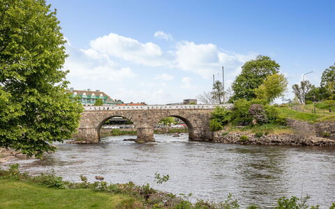 Alegränd: Pont, Ressources En Eau, L'Eau, Plan D'Eau, Voie Navigable, Cours D'Eau, Pont En Arc, Aqueduc, Roche