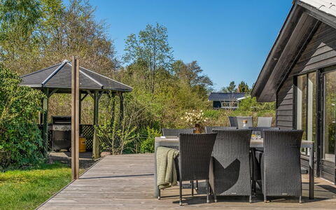 Bedrija - from the Sea: Meubles, Bois, Design Intérieur, Sol, Sol, Chaise, Pièce, Plafond, Salon, Appartement