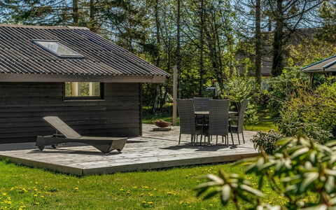Bedrija - from the Sea: Meubles, Bois, Design Intérieur, Sol, Sol, Chaise, Pièce, Plafond, Salon, Appartement