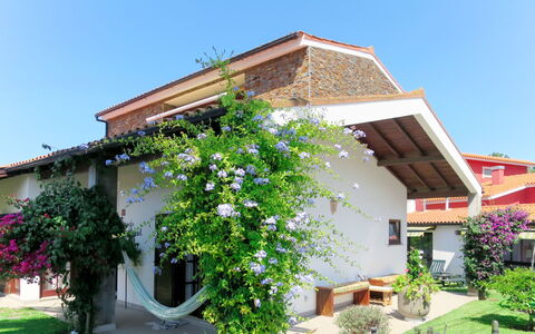 Vivenda Rafael: Fleur, Maison, Arbuste, Domicile, Chalet, Jardin, Hacienda, Cour, Ombre, Arrière-Cour