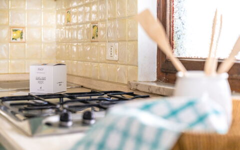 Veranda sul Conero: Cuisine, Appareil De Cuisine, Cuisinière, Tuile, Comptoir, Le Fourneau, Gaz Poele, Principaux Appliance, Cooktop, Électroménager