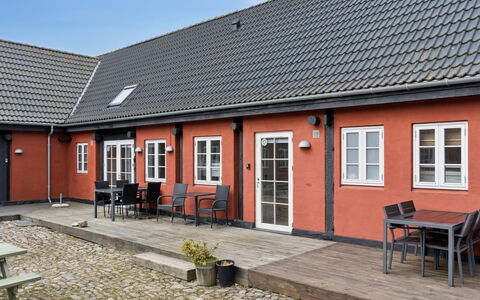 Yaris - 4.5Km from the Sea: Bleu, Chalet, Maison, Domicile, Ferme, Biens, Siding