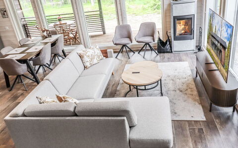 Villa Lumo: Meubles, Domicile, Salon, Sol, Canapé, Appartement, Parquet, Chaise
