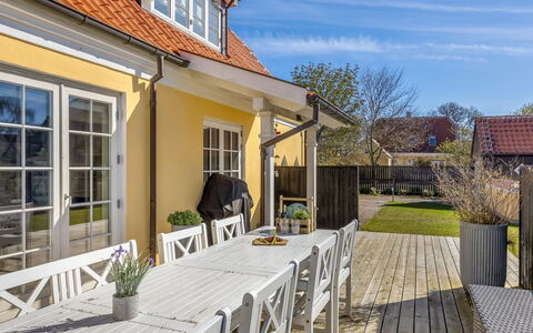 Etje - 650M from the Sea: Meubles, Bois, Design Intérieur, Sol, Sol, Chaise, Pièce, Plafond, Salon, Appartement