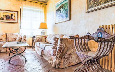 Agriturismo Belvedere delle Crete: Meubles, Canapé, Design Intérieur, Sol, Salon, Sol, Éclairage, Pièce, Chaise