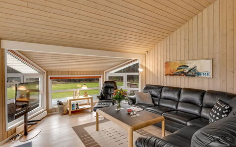 Aswaldi - 1.5Km from the Sea: Bois, Plafond, Design Intérieur, Canapé, Domicile, Salon, Pièce, Chalet, Dur