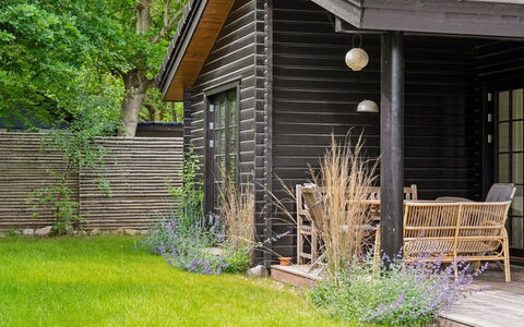 Hoat - 250M from the Sea: Bois, Arbuste, Siding, Chalet, Maison, Jardin, Couverture De Sol, Domicile, Batiments Jardin