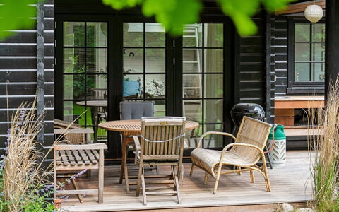 Hoat - 250M from the Sea: Meubles, Mobilier De Jardin, Chaise, Bois, Table, Tableau De Plein Air, Jardin, Ombre, Dur, Arrière-Cour