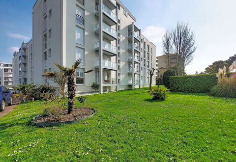 Le Colibri: Bâtiment, Zone Résidentielle, Appartement, Ville, Façade, Quartier, Condominium, Architecture, Domicile, Design Urbain