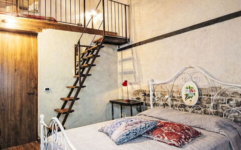 Cotoneaster: Mur, Meubles, Design Intérieur, Chambre, Sol, Sol, Lit, Plafond, Éclairage, Pièce