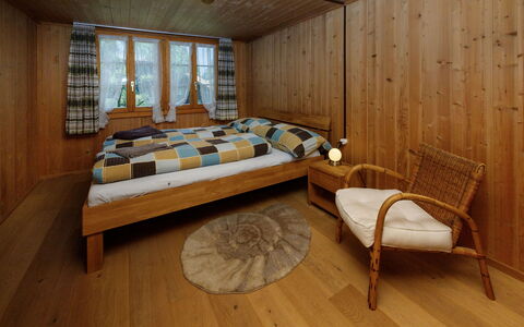 Haus Margrittli: Meubles, Bois, Design Intérieur, Sol, Sol, Chambre, Pièce, Tache De Bois, Dur, Lit