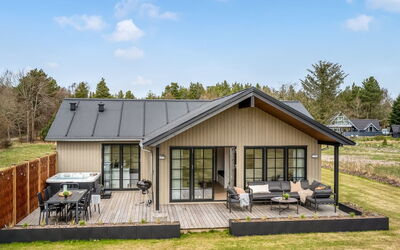 Emin - 2.8Km from the Sea