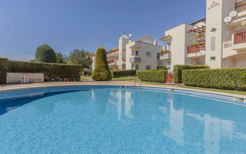 Coco Golf: Piscine, Appartement, Recours, Balcon, Condominium, Ombre, Eco Hôtel, Hôtel, Ville Resort