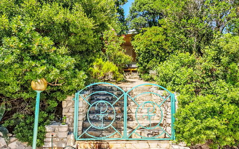 Beach House Suzi: Piscine, Appartement, Recours, Balcon, Condominium, Ombre, Eco Hôtel, Hôtel, Ville Resort