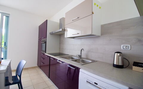 Villa i Gabbiani Otranto: Cuisine, Comptoir, Appareil De Cuisine, Principaux Appliance, Sol, Design Intérieur, Cabinetry, Évier, Meubles, Evier