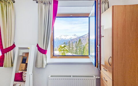 Navis 604: Design Intérieur, Rideau, Traitement De Fenetre, Pièce, Couvre-Fenêtres, Daylighting, Alpes, Glacial Relief