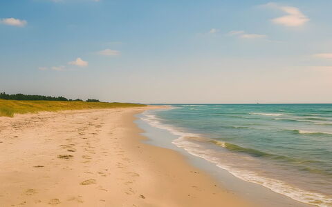 Delan - 650M from the Sea: Ciel, Bleu, Plage, Horizon, Côte, Mer, Le Sable, Cotiers Et Relief Océaniques, Rive