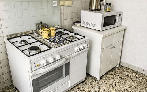 Casa Beppina Cortona: Cuisinière, Gaz Poele, Principaux Appliance, Cooktop, Le Fourneau, Appareil De Cuisine, Cuisine