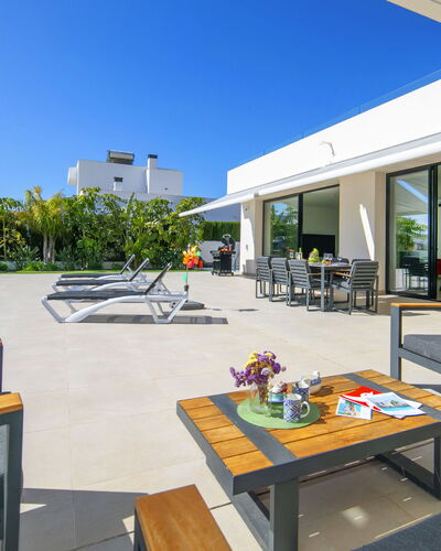 Pouw: Recours, Piscine, Hôtel, Ville Resort, Station Balnéaire, Hacienda, Thermes, Tropiques, Villa