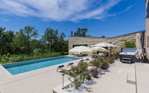 La Mari: Piscine, Composite, Biens, Jardin, Dalle, Ombre, Aménagement Paysager, Béton, Cour, Villa