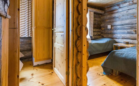 Mäkikelo: Bois, Sol, Plafond, Sol, Design Intérieur, Tache De Bois, Dur, Planche, Pièce, Cabane En Rondins