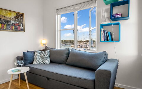 Björk - 10M from the Sea: Meubles, Design Intérieur, Canapé, Sol, Sol, Salon, Pièce, Appartement, Table, Domicile