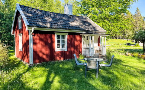 Kråktorpet: Maison, Chalet, Toit, Domicile, Lot Terre, Batiments Jardin, Ferme, Jardin, Cour, Pelouse
