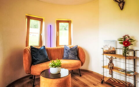Boutique Tiny House: Bois, Design Intérieur, Tache De Bois, Dur, Vernis, Parquet, Salon
