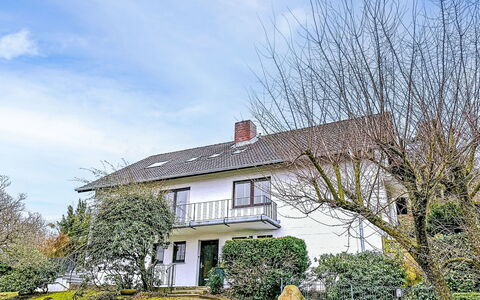 Reitstallweg: Bâtiment, Fenêtre, Maison, Zone Résidentielle, Arbuste, Domicile, Toit, Chalet, Lot Terre, Zone Rurale