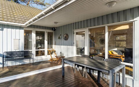 Adde - 150M from the Sea: Bois, Domicile, Porte, Porche, Siding, Composite, Plate-Forme, Chalet, Dur, Ombre