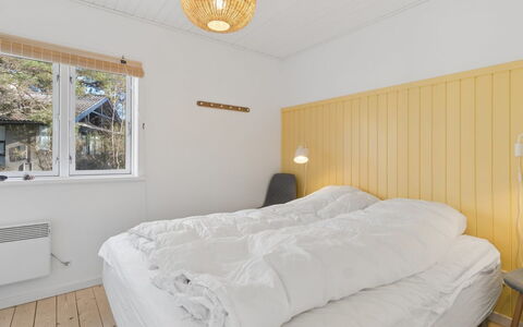 Adde - 150M from the Sea: Bois, Chambre, Lit, Plafond, Design Intérieur, Sol, Meubles, Sol, Literie, Domicile