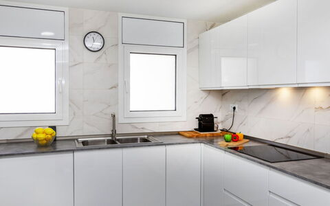 Mi Capricho: Cuisine, Comptoir, Design Intérieur, Bois, Sol, Appareil De Cuisine, Cabinetry, Domicile, Meubles, Sol