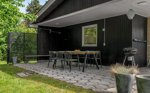 Arild - 700M from the Sea: Bois, Domicile, Ombre, Mobilier De Jardin, Couverture De Sol, Arrière-Cour, Chalet, Tableau De Plein Air, Jardin, Siding
