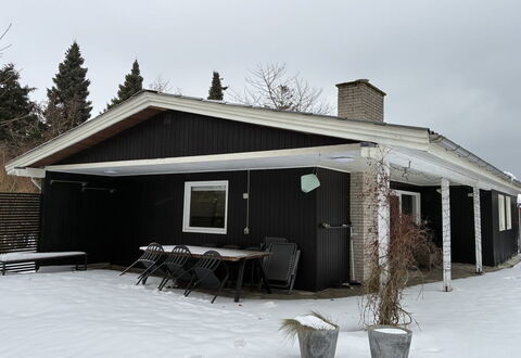Arild - 700M from the Sea: Bois, Toit, Maison, Domicile, L'Hiver, Neige, Chalet, Gelé, Porte, Siding