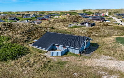 Flory - 400M from the Sea