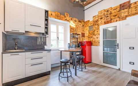 The Knight'S Rest: Appartement, Recours, Chaise, Ombre, Balcon, Table Cuisine Et Salle A Manger, Restaurant, Eco Hôtel, Hôtel