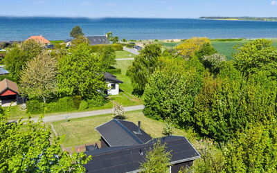 Kjeld - 210M from the Sea