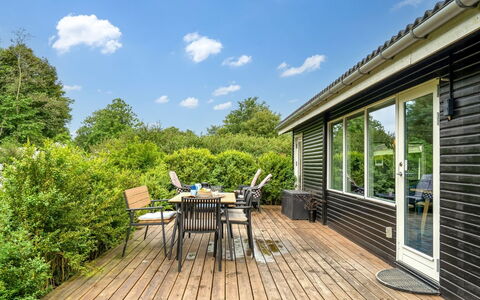 Severine - 1Km to the Fjord: Bois, Arbuste, Porche, Plate-Forme, Chalet, Dur, Planche, Mobilier De Jardin, Jardin, Siding