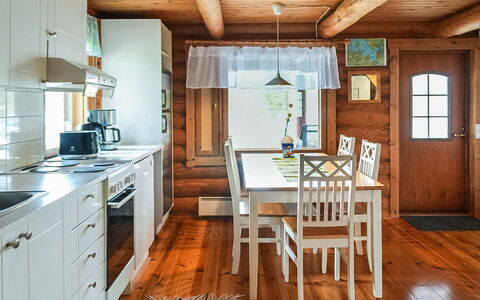 Sinikello: Meubles, Design Intérieur, Sol, Cuisine, Bois, Sol, Plafond, Parquet, Comptoir, Pièce