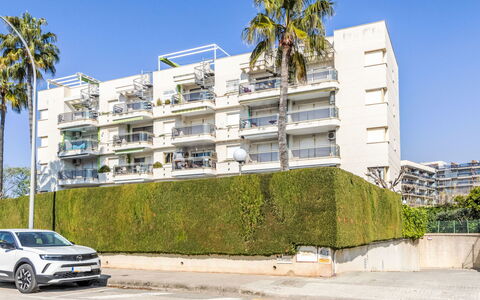 Cambrils Park B: Jour, Appartement, Zone Résidentielle, Condominium, Design Urbain, Balcon, Usage Mixte, Hôtel