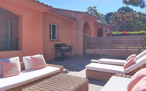 Villa Marea: Meubles, Bois, Chaise, Sol, Mer, Balcon, Clôture, Plate-Forme, Dur, Tache De Bois