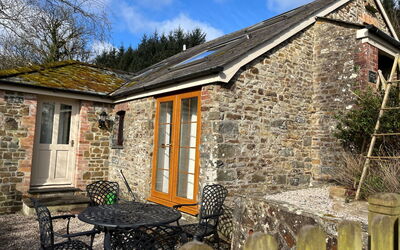 Shipload Cottage