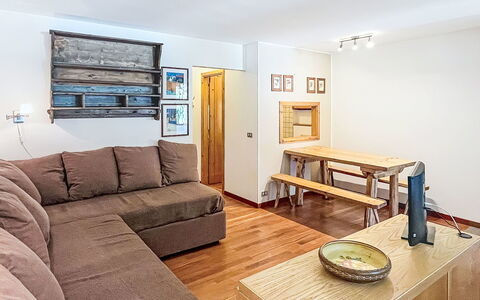 Bavdin: Meubles, Bois, Chaise, Sol, Mer, Balcon, Clôture, Plate-Forme, Dur, Tache De Bois