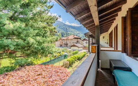 Bavdin: Herbe, Maison, Zone Rurale, Chalet, Toit, Domicile, Paysage, Plaine, Lot Terre