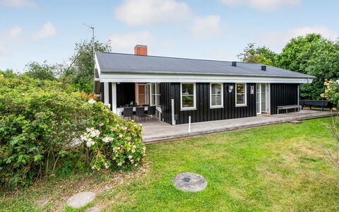 Hava - 250M from the Sea: Bois, Domicile, Porche, Plate-Forme, Dur, Toit, Tache De Bois, Parquet, Eco Hôtel